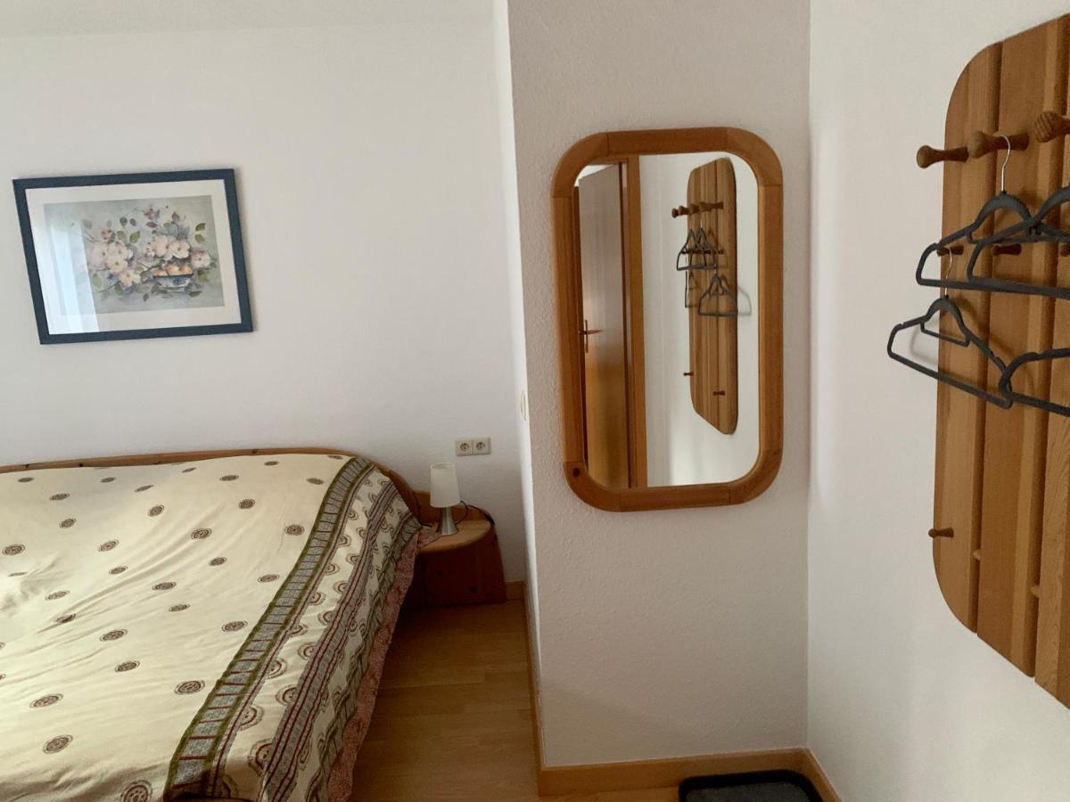 Einladendes Appartement Im Gruenen Fuer 2 Personen Ostrach Exterior photo