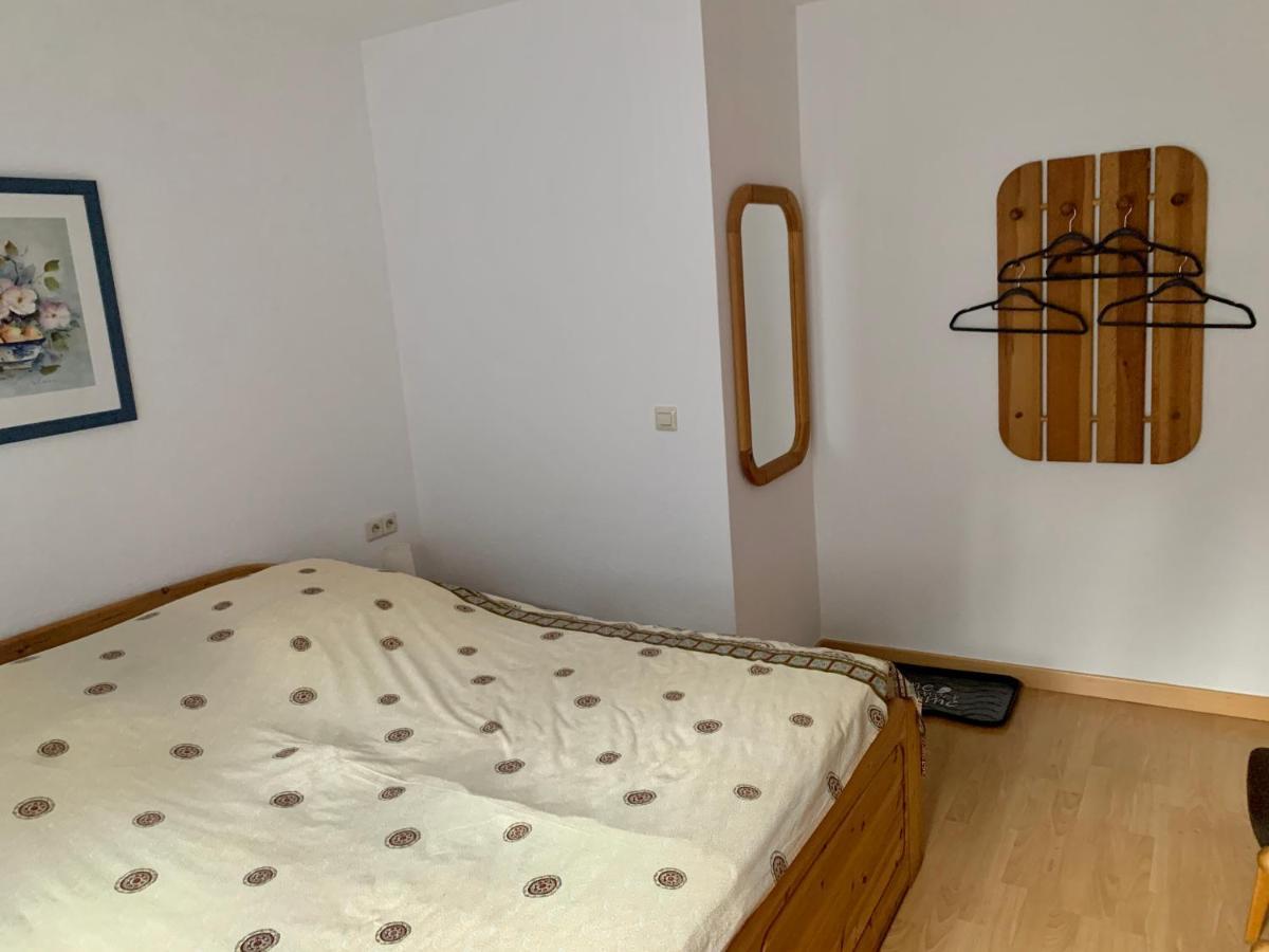 Einladendes Appartement Im Gruenen Fuer 2 Personen Ostrach Exterior photo